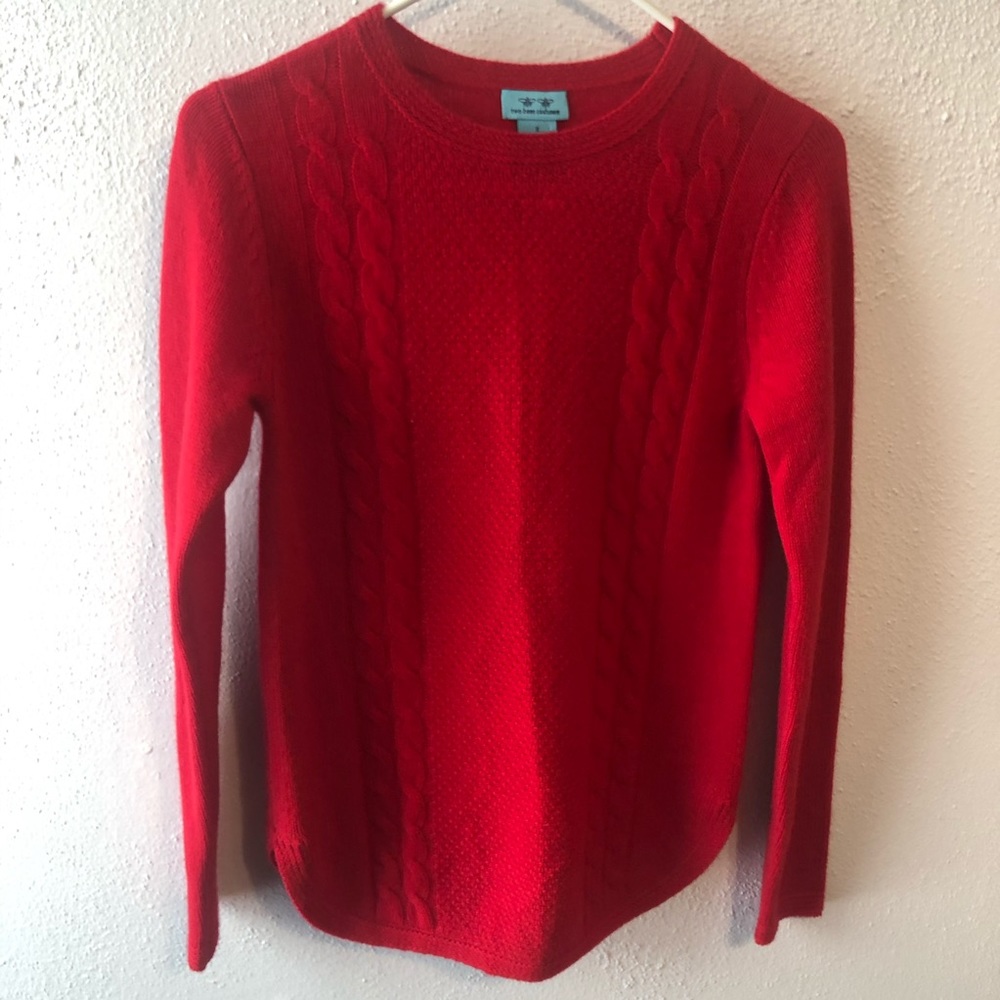 Two Bees Cashmere cable knit sweater